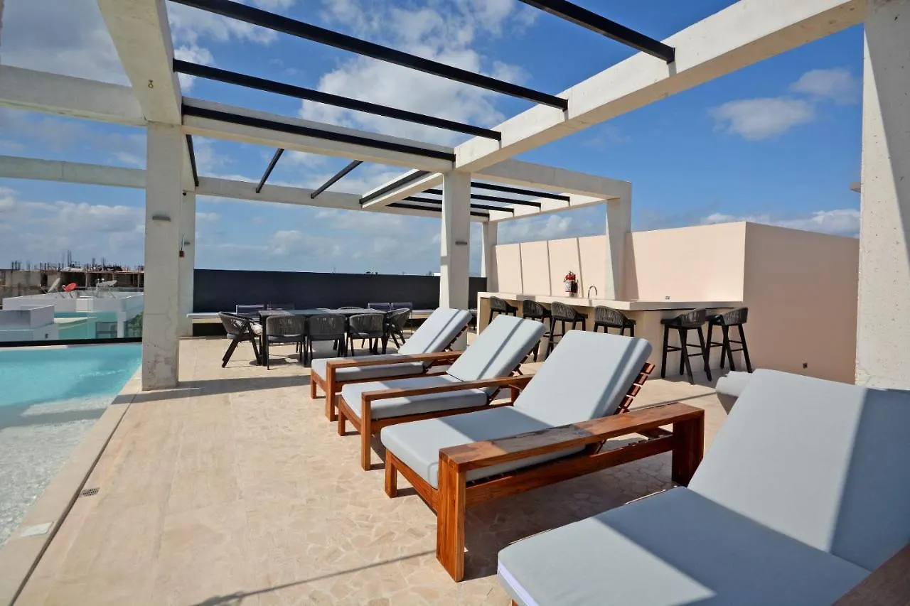 Beautiful 2 Story Loft Near The Beach Playa del Carmen 0*,  Messico
