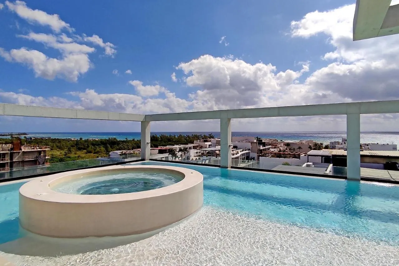 Beautiful 2 Story Loft Near The Beach Playa del Carmen 0*,  Mexique
