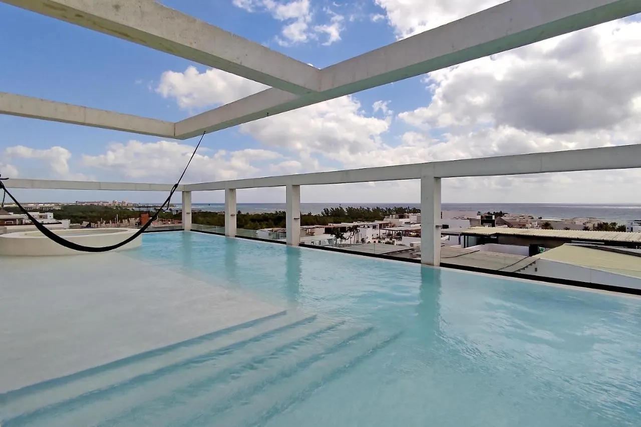 Beautiful 2 Story Loft Near The Beach Playa del Carmen Appart hôtel